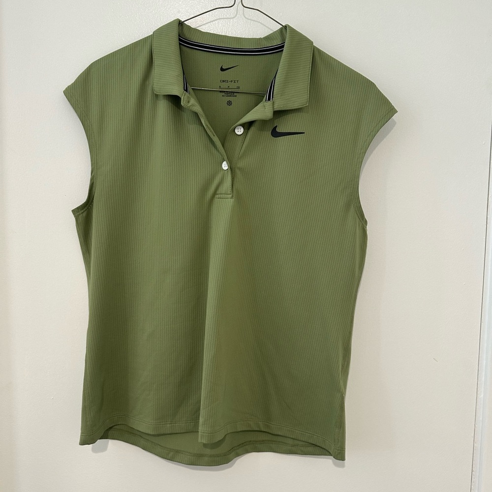 Nike, Small, Green